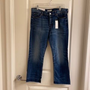 NWOT BR blue jeans 👖 premium denim’s semi stretchy capri flare